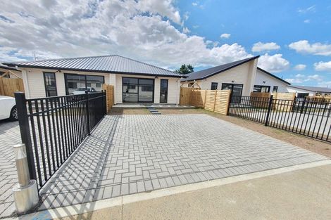 Photo of property in 6a Auranga Drive, Karaka, Papakura, 2113