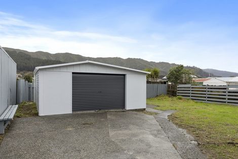 Photo of property in 20 Hamstead Street, Wainuiomata, Lower Hutt, 5014