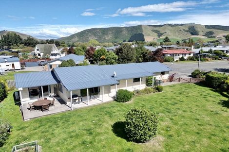 Photo of property in 9 Pitman Place, Waimate, 7924