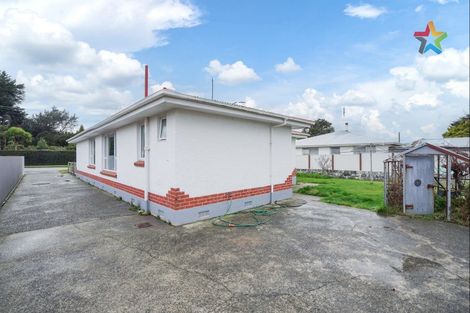 Photo of property in 75 Durham Street, Waikiwi, Invercargill, 9810