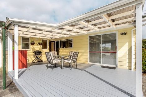 Photo of property in 15 Belvedere Avenue, Waikanae, 5036