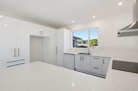 Photo of property in 28 Baxendale Drive, Matipo Heights, Rotorua, 3015