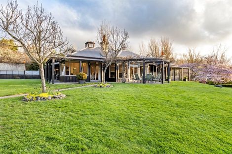 Photo of property in 274 Polson Hill Drive, Aokautere, Palmerston North, 4471