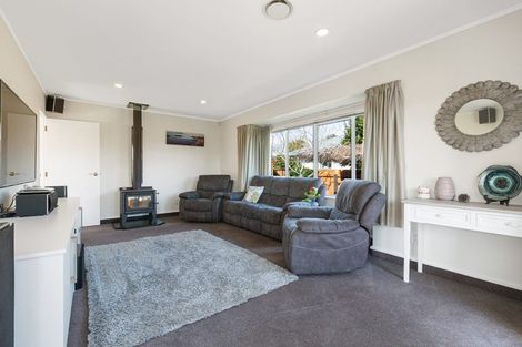 Photo of property in 94 Makarini Street, Paraparaumu, 5032