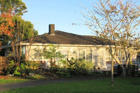 Photo of property in 100 Florence Avenue, Orewa, 0931