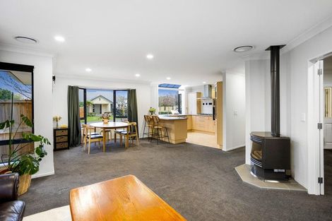 Photo of property in 22 Birchwood Close, Prebbleton, 7604