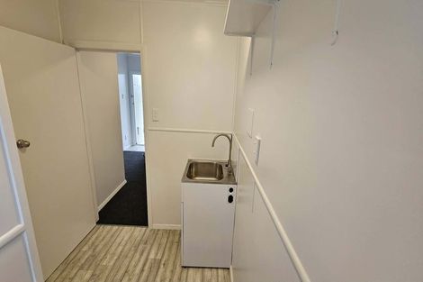 Photo of property in 23-25 Stephens Crescent, Highbury, Palmerston North, 4412