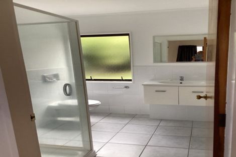 Photo of property in 5 Aintree Grove, Churton Park, Wellington, 6037