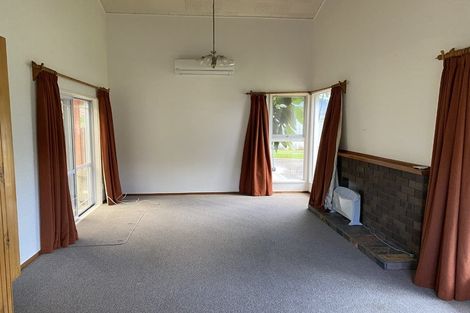 Photo of property in 1 Hinton Road, Taradale, Napier, 4112