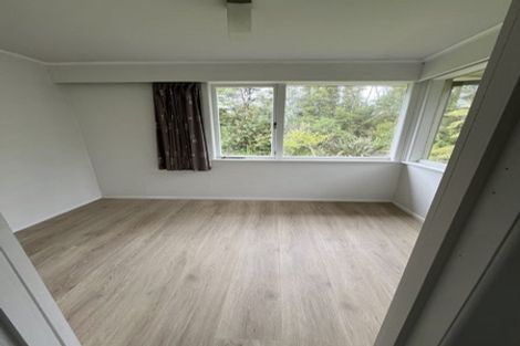 Photo of property in 1/195 Godley Road, Titirangi, Auckland, 0604