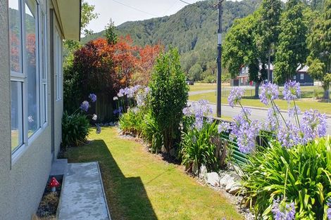 Photo of property in 57 Omapere Street, Dobson, Greymouth, 7805