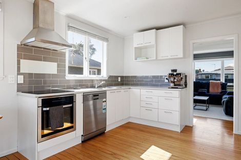 Photo of property in 19u2 Bruce Avenue, Glenview, Hamilton, 3206