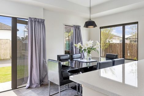 Photo of property in 2/118 Innes Road, St Albans, Christchurch, 8052