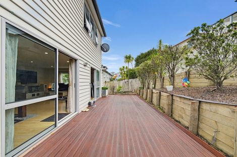 Photo of property in 21 San Prospero Crescent, Henderson, Auckland, 0612