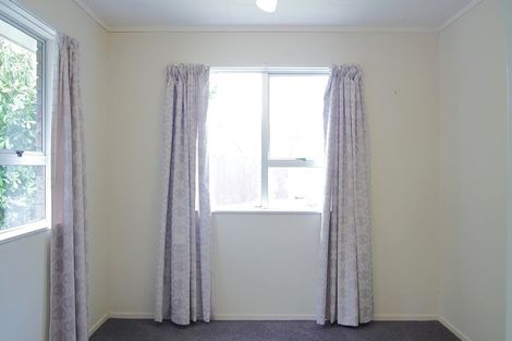 Photo of property in 5a Huata Place, West End, Palmerston North, 4412
