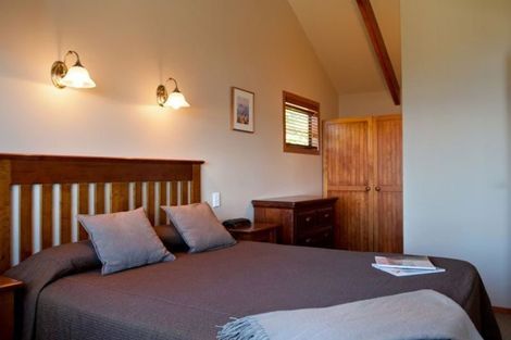 Photo of property in 88 Pukawa Road, Pukawa Bay, Turangi, 3381