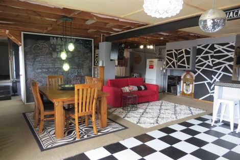 Photo of property in 32 Harris Street, Te Puke, 3119