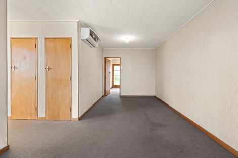 Photo of property in 4 Elwyn Crescent, Green Island, Dunedin, 9018