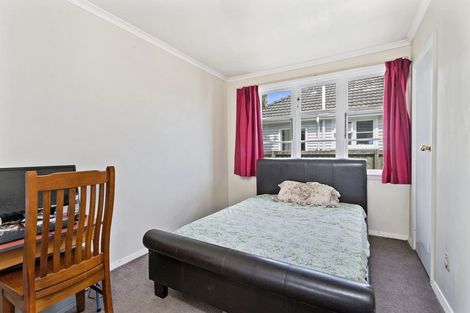 Photo of property in 11 Hollyford Avenue, Bryndwr, Christchurch, 8053