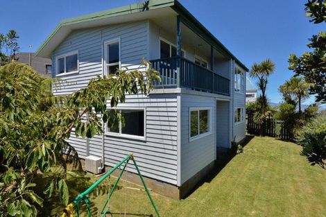 Photo of property in 157 Orangi Kaupapa Road, Northland, Wellington, 6012