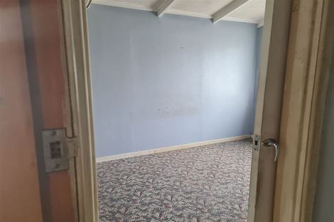 Photo of property in 19 Rimu Street, Hawera, 4610