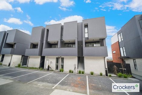 Photo of property in 4/2 Treasure Lane, Te Atatu South, Auckland, 0610