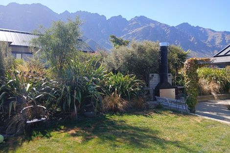 Photo of property in 14 Arran Lane, Jacks Point, Queenstown, 9371