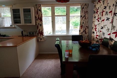 Photo of property in 39 Logie Street, Stokes Valley, Lower Hutt, 5019
