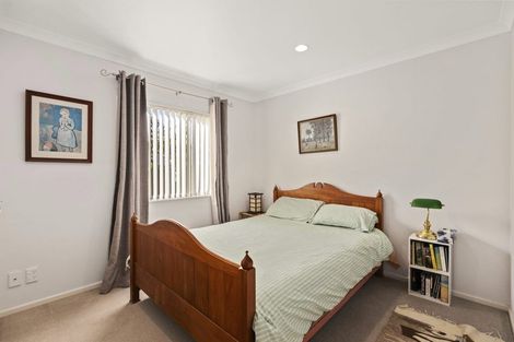 Photo of property in St Peters Apartments, 11/5a Stephen Street, Johnsonville, Wellington, 6037