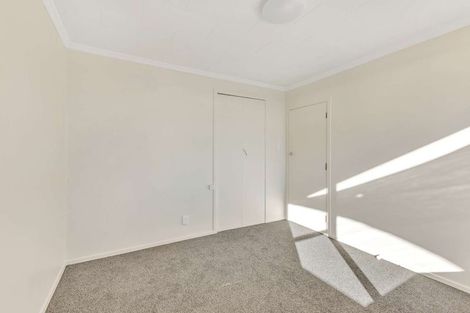 Photo of property in 12 South Road, Moturoa, New Plymouth, 4310