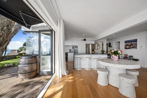 Photo of property in 2/259 Hurstmere Road, Takapuna, Auckland, 0622