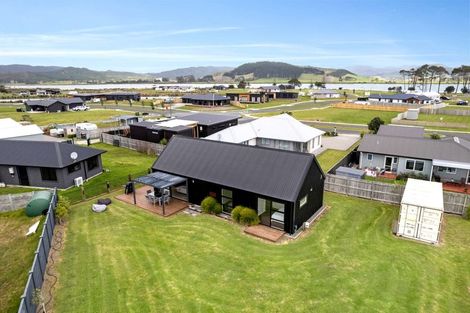 Photo of property in 110 Ngaio Drive, Matarangi, Whitianga, 3592