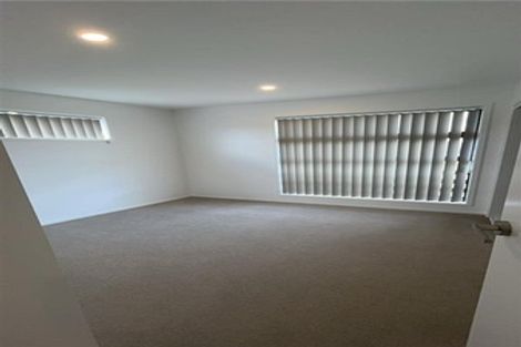 Photo of property in 148 Mcleod Road, Te Atatu South, Auckland, 0610