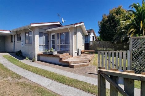 Photo of property in 21 Hathor Street, Pomare, Rotorua, 3015