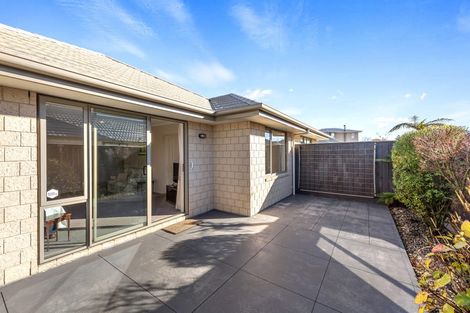 Photo of property in 1/241 Matsons Avenue, Papanui, Christchurch, 8053