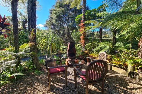 Photo of property in 395b Driving Creek Road, Coromandel, 3506