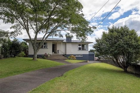 Photo of property in 37 Mason Street, New Lynn, Auckland, 0600