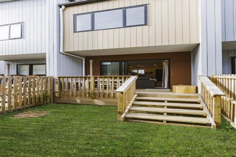 Photo of property in 11 Aumarire Lane, Favona, Auckland, 2024