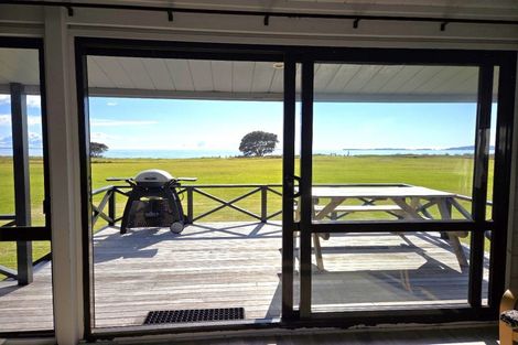 Photo of property in 114 Totara Place, Matarangi, Whitianga, 3592