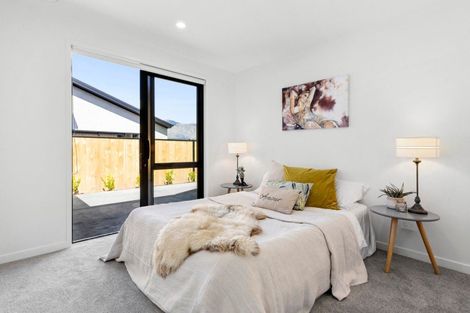 Photo of property in 14 Moonstone Street, Albert Town, 9305