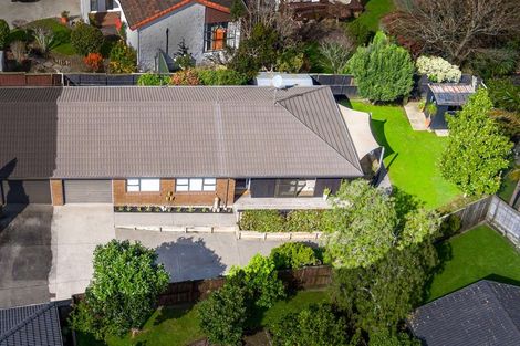 Photo of property in 2/5 Askew Place, Farm Cove, Auckland, 2012