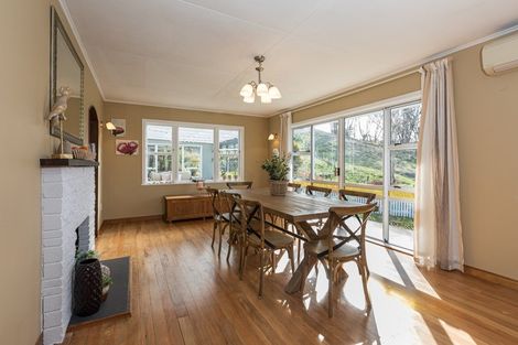 Photo of property in 112 High Street, Waipawa, 4210