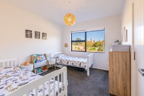 Photo of property in 360 Maharakeke Road, Waipukurau, 4281