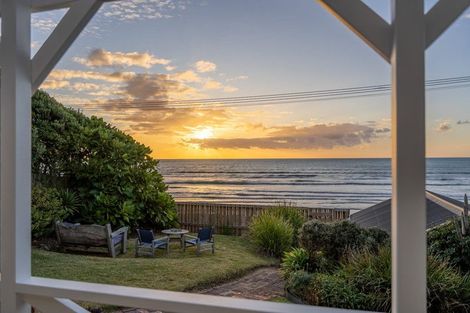 Photo of property in 34 The Parade, Paekakariki, 5034