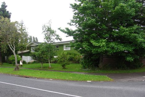 Photo of property in 121 Ennis Avenue, Pakuranga Heights, Auckland, 2010