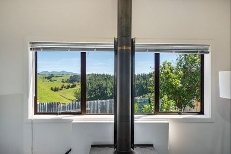 Photo of property in 38 Atkinson Road, Hurworth, New Plymouth, 4371