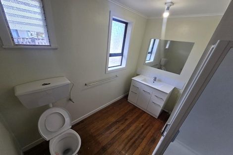 Photo of property in 17 Liston Crescent, Hillcrest, Hamilton, 3216
