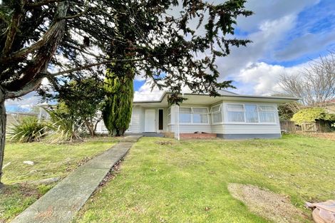Photo of property in 1 Kotare Place, Tokoroa, 3420