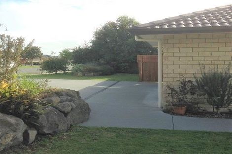 Photo of property in 112 Rowesdale Drive, Ohauiti, Tauranga, 3112