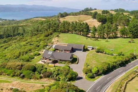 Photo of property in 350 Horokiwi Road, Horokiwi, Wellington, 5016
